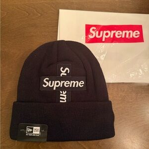 Supreme Black Knit Beanie